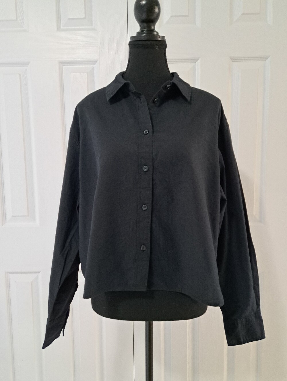 GAP Cotton Blouse Black Button Front Womens Size Large Long Sleeve Shirt Classic
